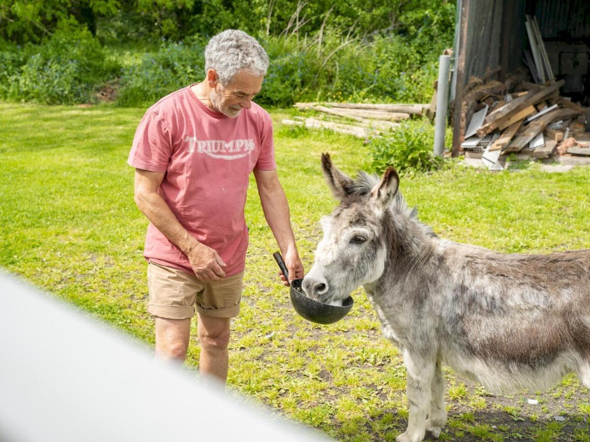 Pass The Keys The Lodge At Point House Farm - Sleeps Up To 6 Честер Екстер'єр фото